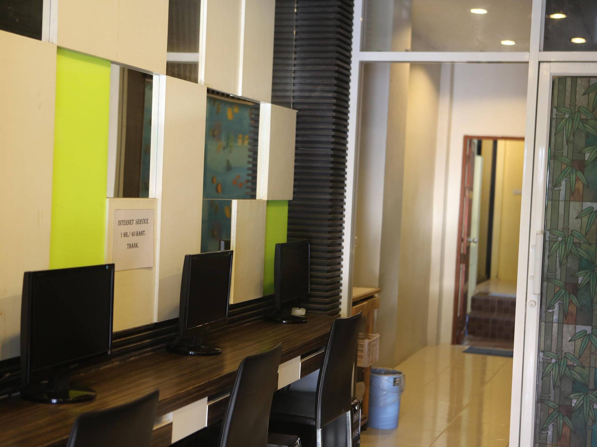 Good Nice 2 Guesthouse Patong Екстериор снимка